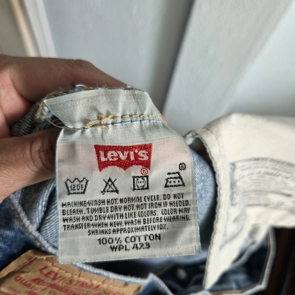 Levi's Light Blue Straight Jeans 501 - Picture 7 of 8